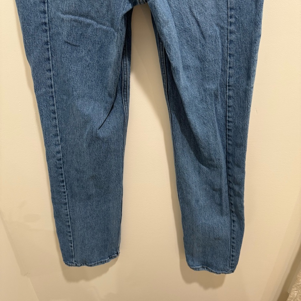 Abercrombie & Fitch The 90s Straight Ultra High Rise Jeans Light Wash Size 27/4R - Picture 10 of 13